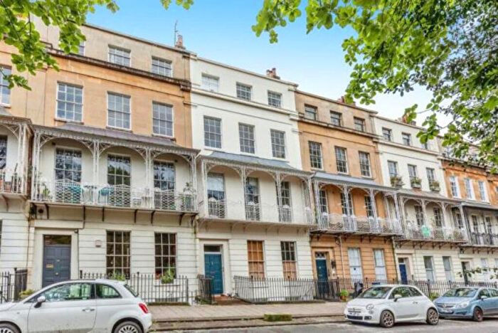 2 Bedroom Apartment For Sale In Caledonia Place, Clifton Village, Bristol, BS8