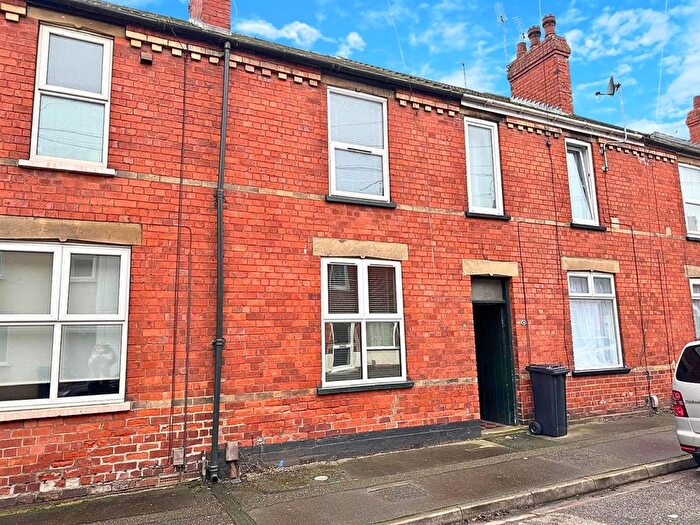 2 Bedroom Terraced House For Sale In Smith Street, Lincoln, LN5