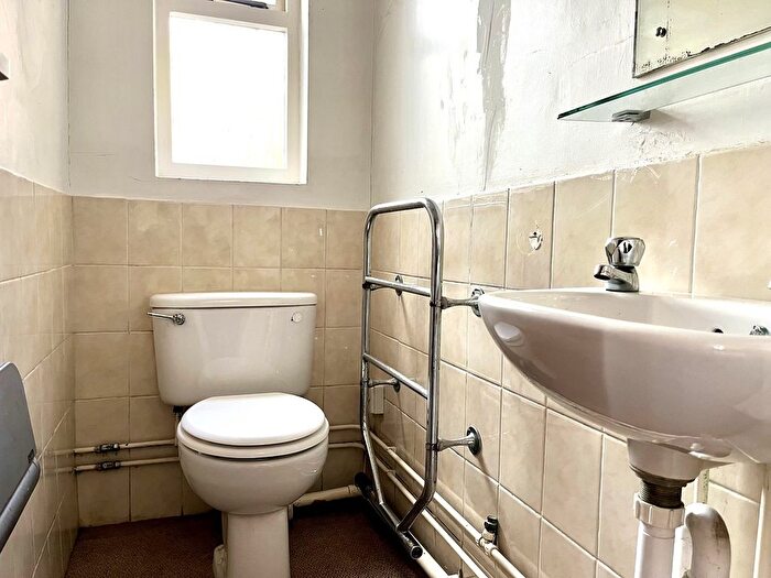 2 Bedroom End Of Terrace House For Sale In Hunting Gate Drive, Chessington, Surrey., KT9