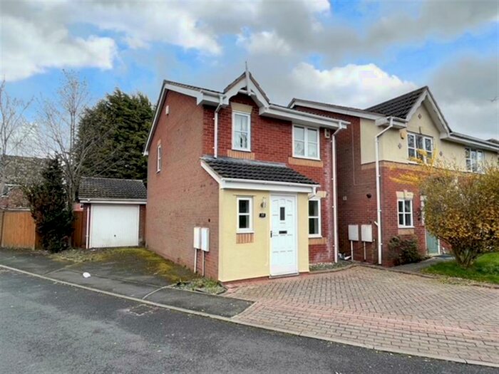 3 Bedroom House To Rent In Parktree Walk, Erdington, Birmingham, B24