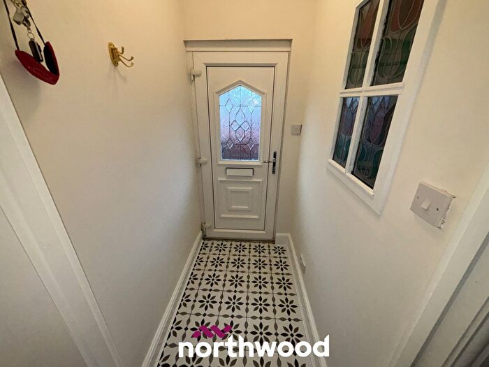 3 Bedroom Terraced House For Sale In Kenneth Avenue, Stainforth, Doncaster, DN7