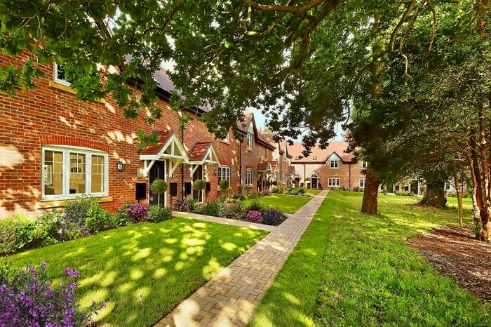 3 Bedroom Terraced House For Sale In Binfield House, Terrace Road North, Binfield, Bracknell, RG42
