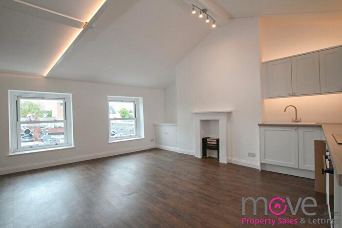 1 Bedroom Flat For Sale In Clarence Parade, Cheltenham, GL50