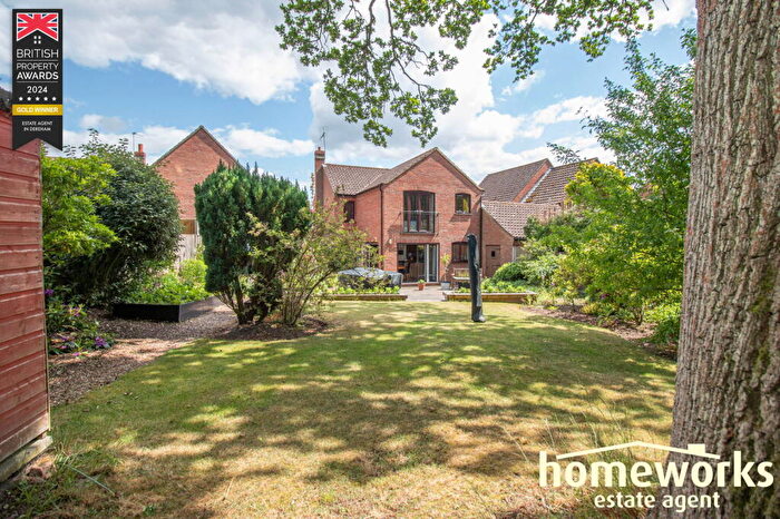 4 Bedroom Detached House For Sale In Spinney Close, Beetley, Dereham, NR20