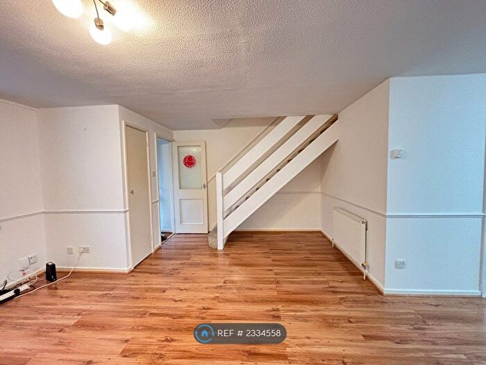 3 Bedroom Terraced House To Rent In Briar Close, Hampton, TW12