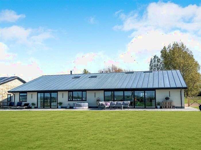 4 Bedroom Detached House For Sale In Stonery Farm, Common Lane, Berwick, Polegate, BN26