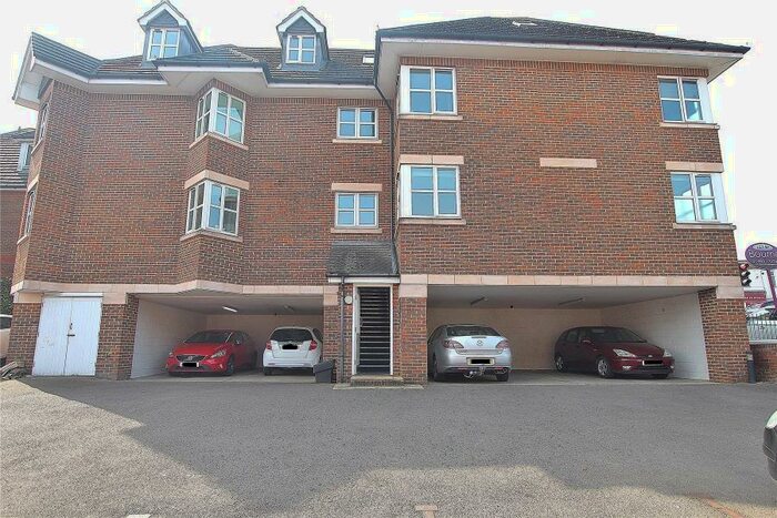 1 Bedroom Apartment To Rent In Knaphill, Woking, GU21