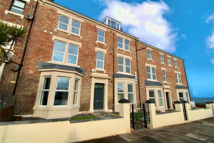 2 Bedroom Flat To Rent In Percy Park, Tynemouth, North Shields, NE30