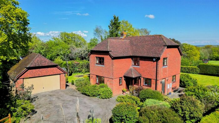 4 Bedroom Detached House For Sale In Lomas Lane, Sandhurst, Cranbrook, TN18