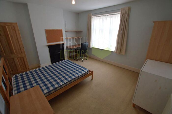 4 Bedroom Terraced House To Rent In Thurlow Road, Clarendon Park, LE2