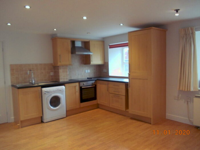 1 Bedroom Flat To Rent In Blisworth Close, Northampton, NN4
