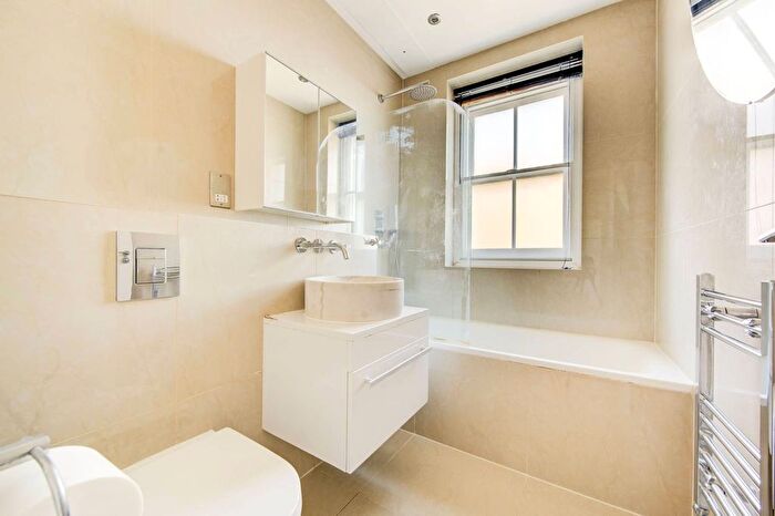 1 Bedroom Flat To Rent In Cromwell Road, Kensington, London, SW5