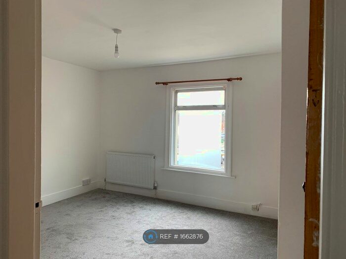 2 Bedroom Terraced House To Rent In Lower Fant Road, Maidstone, ME16