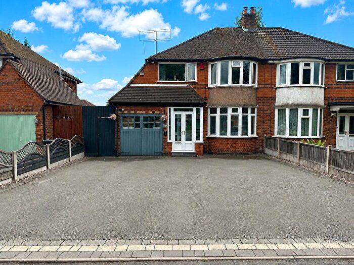 3 Bedroom Semi-Detached House For Sale In Green Lane, Castle Bromwich, Birmingham, West Midlands, B36