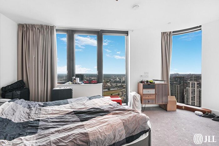 1 Bedroom Flat To Rent In Amory Tower, Marsh Wall, E14