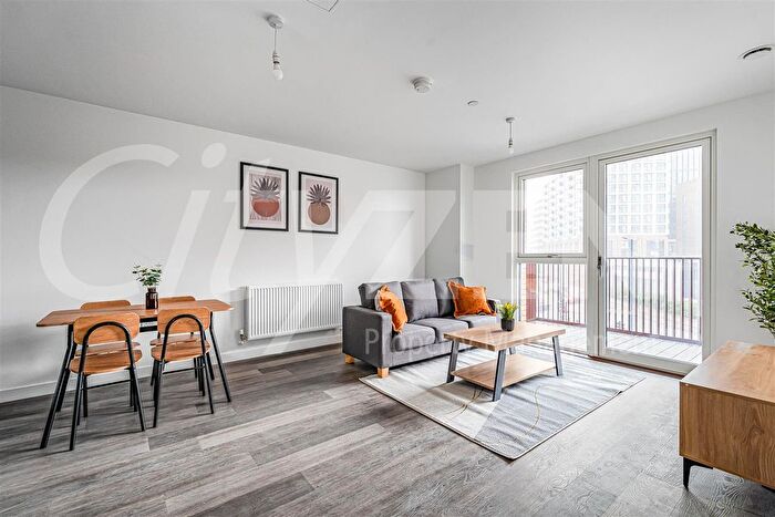 1 Bedroom Flat To Rent In Horn Lane, London, W3