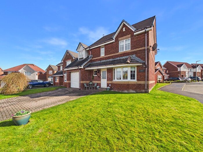 4 Bedroom Detached House For Sale In Strathmiglo Court, Hairmyres, East Kilbride, G75