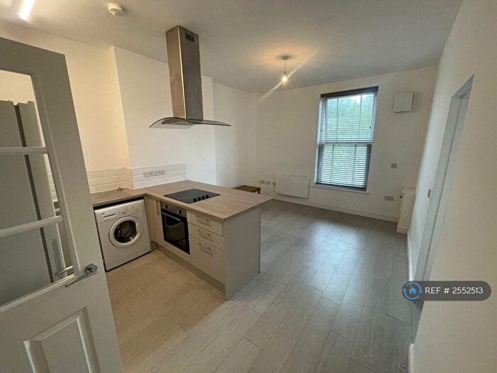 1 Bedroom Flat To Rent In Victoria Street, Crewe, CW1