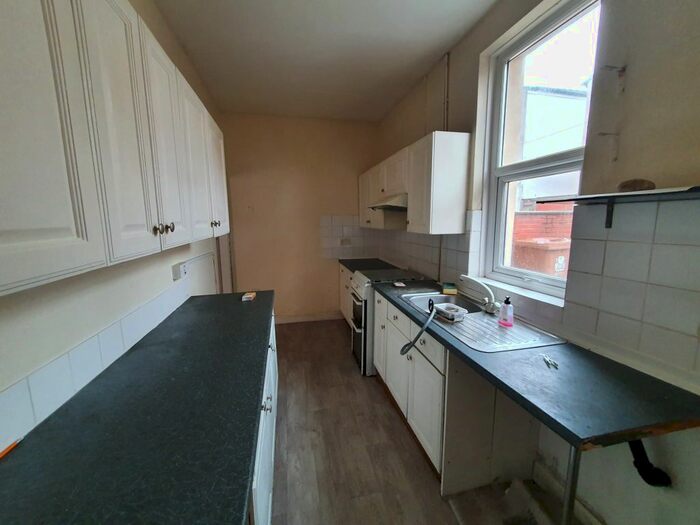 2 Bedroom Terraced House To Rent In Essex Street, Rochdale, OL11
