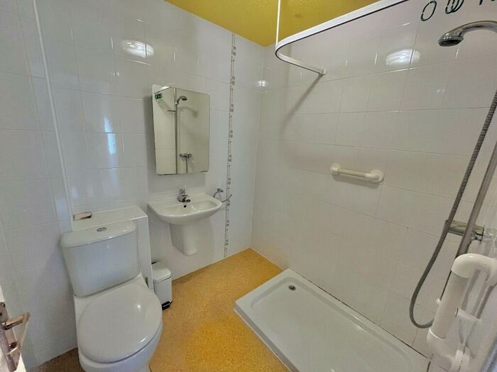 1 Bedroom Flat To Rent In Shawfarm Court, Prestwick, South Ayrshire, KA9