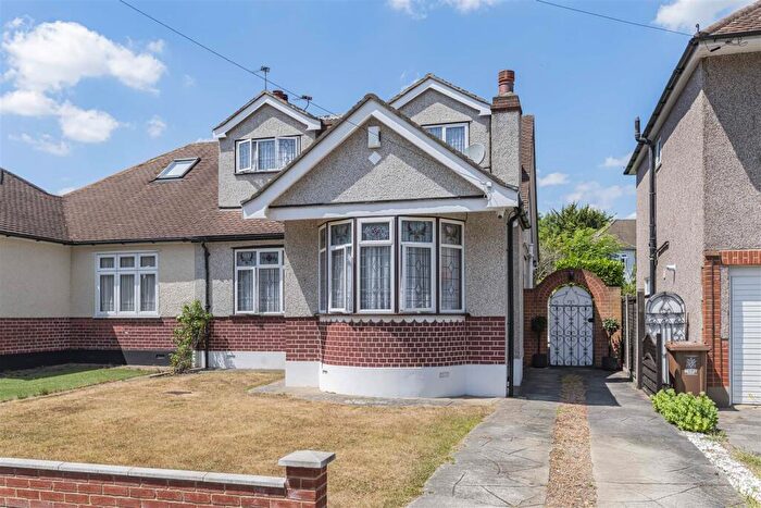 4 Bedroom Semi-Detached Bungalow For Sale In Charter Drive, Bexley, DA5