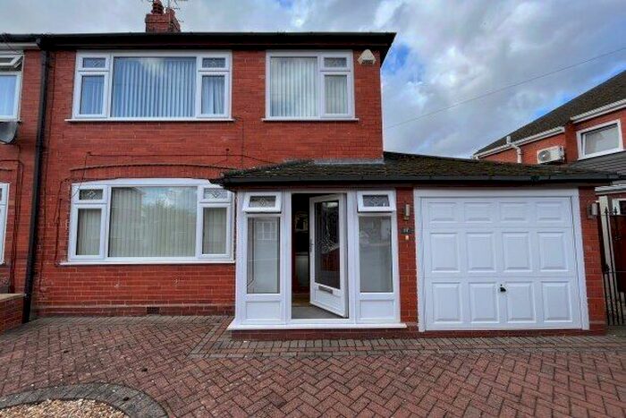 3 Bedroom Property To Rent In Ditchfield Road, Warrington, WA5