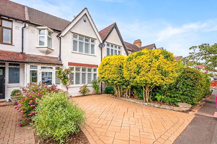 3 Bedroom Terraced House For Sale In Cherry Tree Walk, Beckenham, BR3