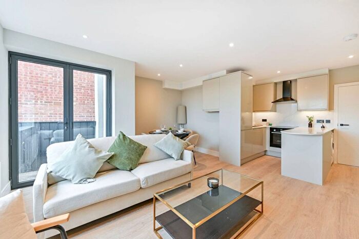 2 Bedroom Flat For Sale In Foundry House, Wimbledon, London, SW19