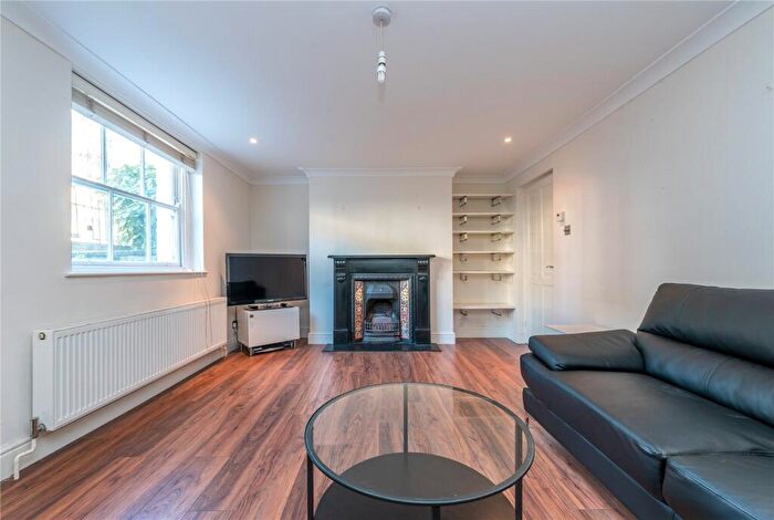 2 Bedroom Apartment To Rent In Downham Road, Canonbury, Islington, London, N1
