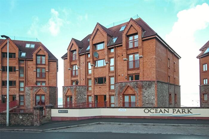 3 Bedroom Penthouse For Sale In Ocean Park, Westward Ho!, EX39