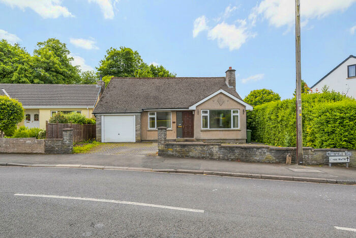 3 Bedroom Detached Bungalow To Rent In Wattsfield Road, Kendal, LA9