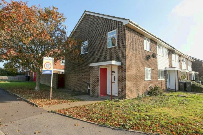 2 Bedroom End Of Terrace House To Rent In Friends Avenue, Margate, CT9