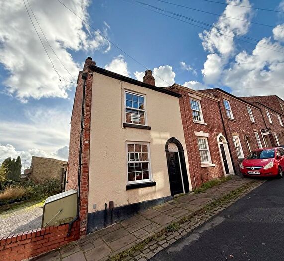 2 Bedroom End Terrace House For Sale In Chapel Street, Macclesfield, SK11