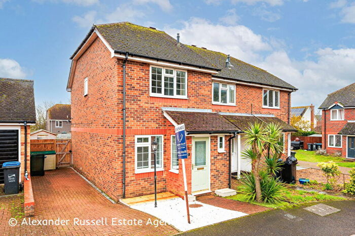 2 Bedroom End Of Terrace House For Sale In Semple Close, Minster, CT12