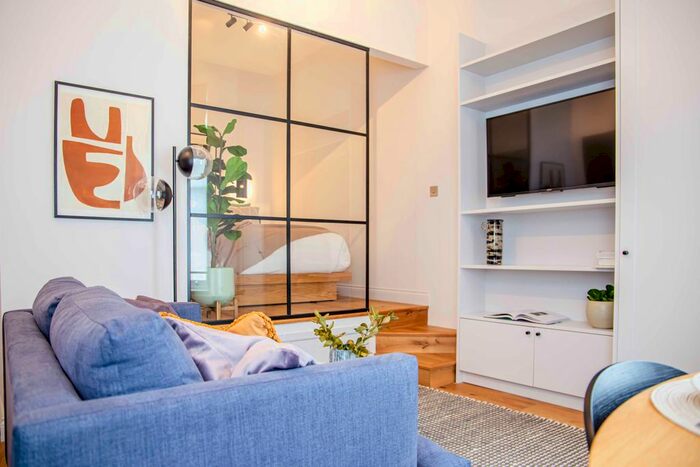 Studio To Rent In Coleherne Road, London, SW10