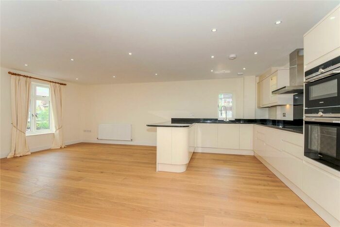 2 Bedroom Apartment To Rent In Regency House, Eton Court, Windsor, Berkshire, SL4