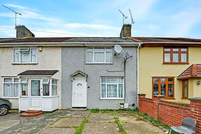 2 Bedroom Terraced House To Rent In Fitzstephen Road, Dagenham, RM8