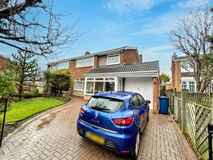 3 Bedroom Semi Detached House For Sale In Mitford Road, Mortimer, South Shields, Tyne And Wear, NE34