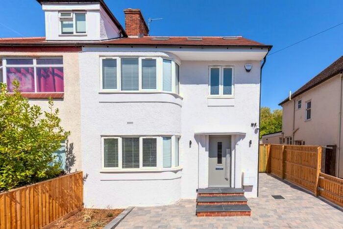 1 Bedroom House To Rent In Templar Road Oxford, OX2