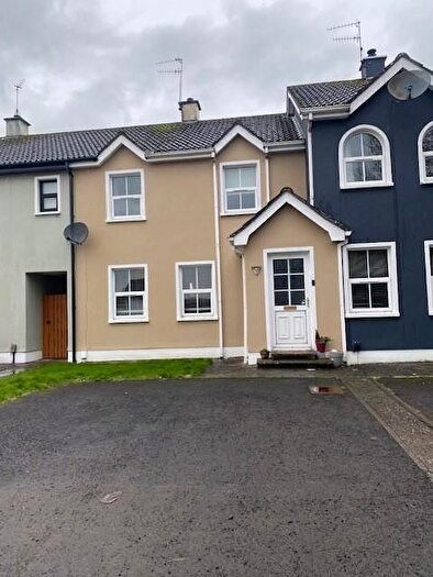 3 Bedroom Terraced House To Rent In College Mews, Londonderry, BT48