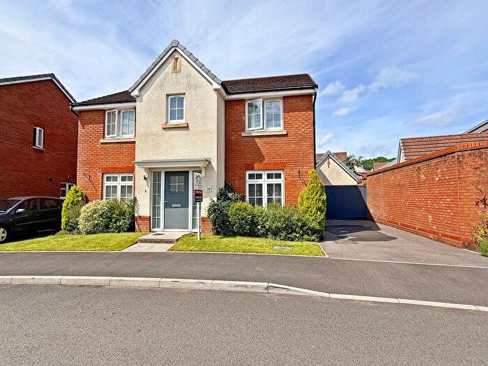 4 Bedroom Detached House For Sale In Brynteg Green, Beddau, Pontypridd, Rhondda Cynon Taff., CF38