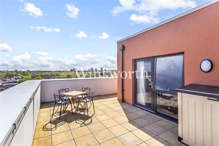 1 Bedroom Flat For Sale In Butterfly Court, London, N15