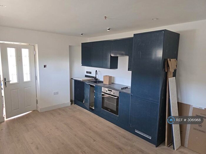 9 Bedroom Detached House To Rent In Swift Road, Southampton, SO19