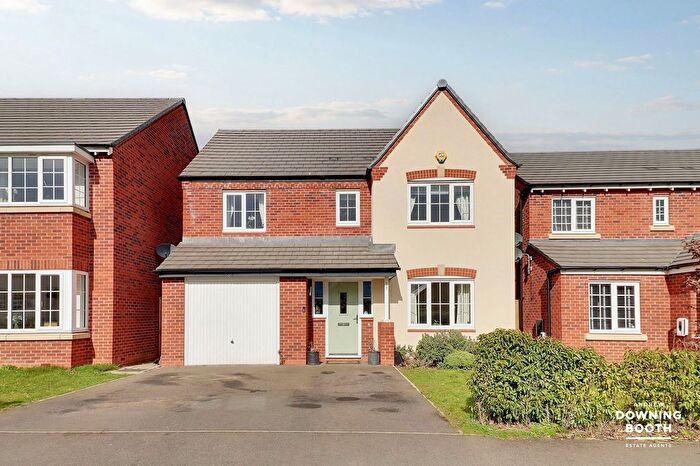 4 Bedroom Detached House For Sale In Violet Walk, Fradley, Lichfield - No Upward Chain, WS13