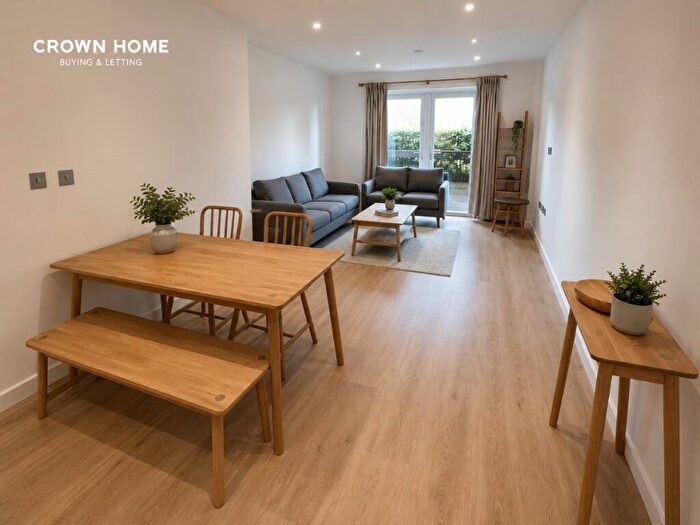 2 Bedroom Apartment For Sale In Celeste House, Beaufort Park, N9