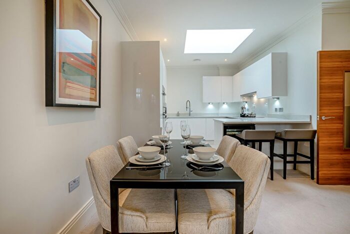 2 Bedroom Flat To Rent In Rainville Road, London, W6