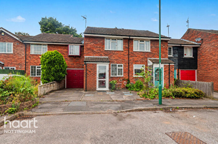 3 Bedroom Terraced House For Sale In Lodge Close, Whitemoor, NG8