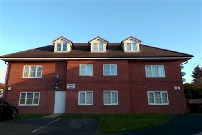 2 Bedroom Flat To Rent In Denver Park, Kirkby, L32
