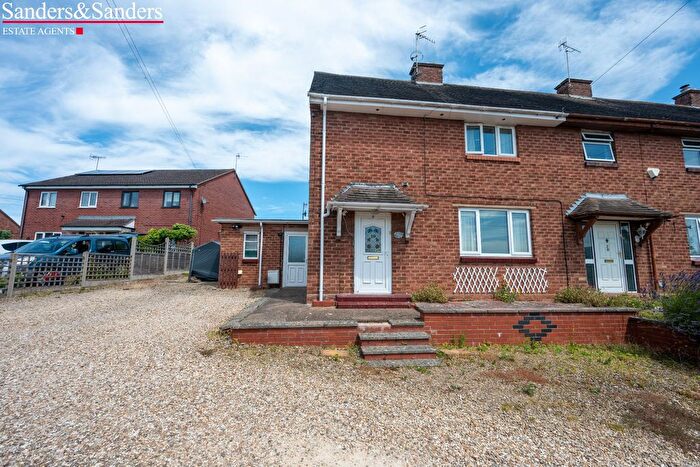 3 Bedroom Terraced House For Sale In Crompton Avenue, Bidford-On-Avon, Alcester, B50