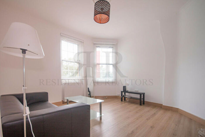 2 Bedroom Flat To Rent In Prince Of Orange Court, Orange Place, London, SE16